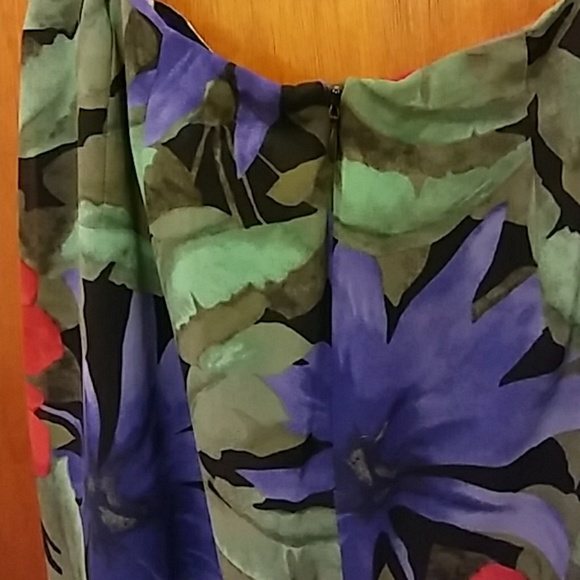 AMANDA SMITH Flower Pattern Skirt👗💜❤️ - Picture 4 of 4